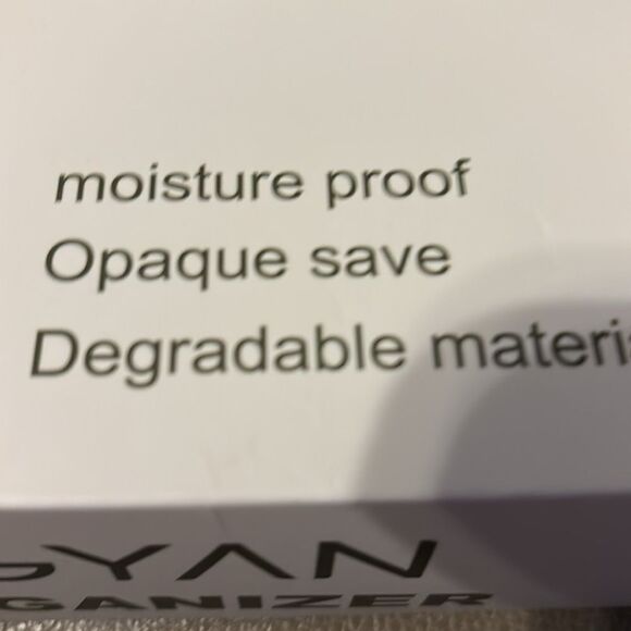 Pill Organizer. Includes sold up storage box as shown NEW - Picture 8 of 9